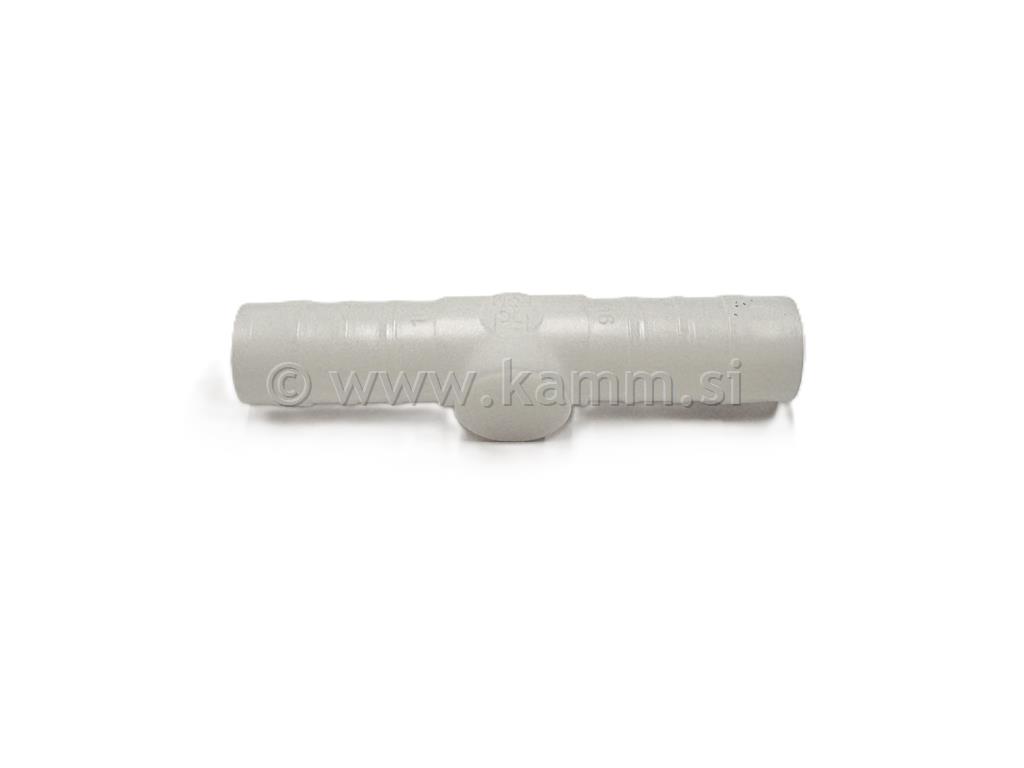 M 1423219 PVC SPOJKA fi16