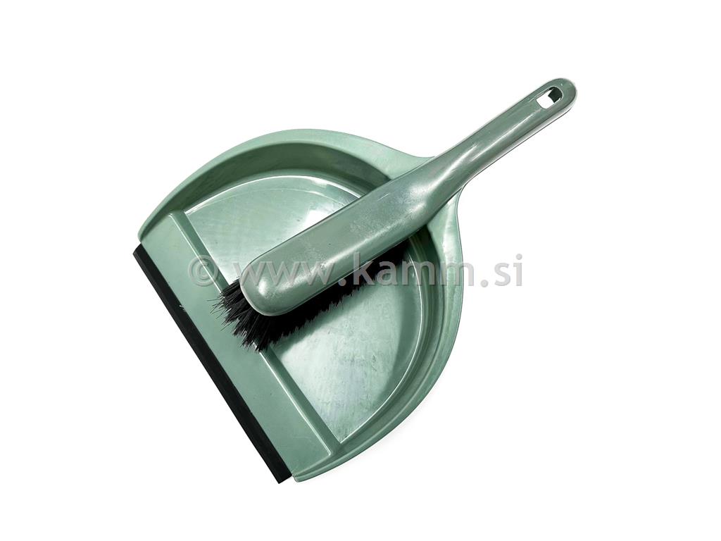 PD0588 SMETIŠKA Z METLICO